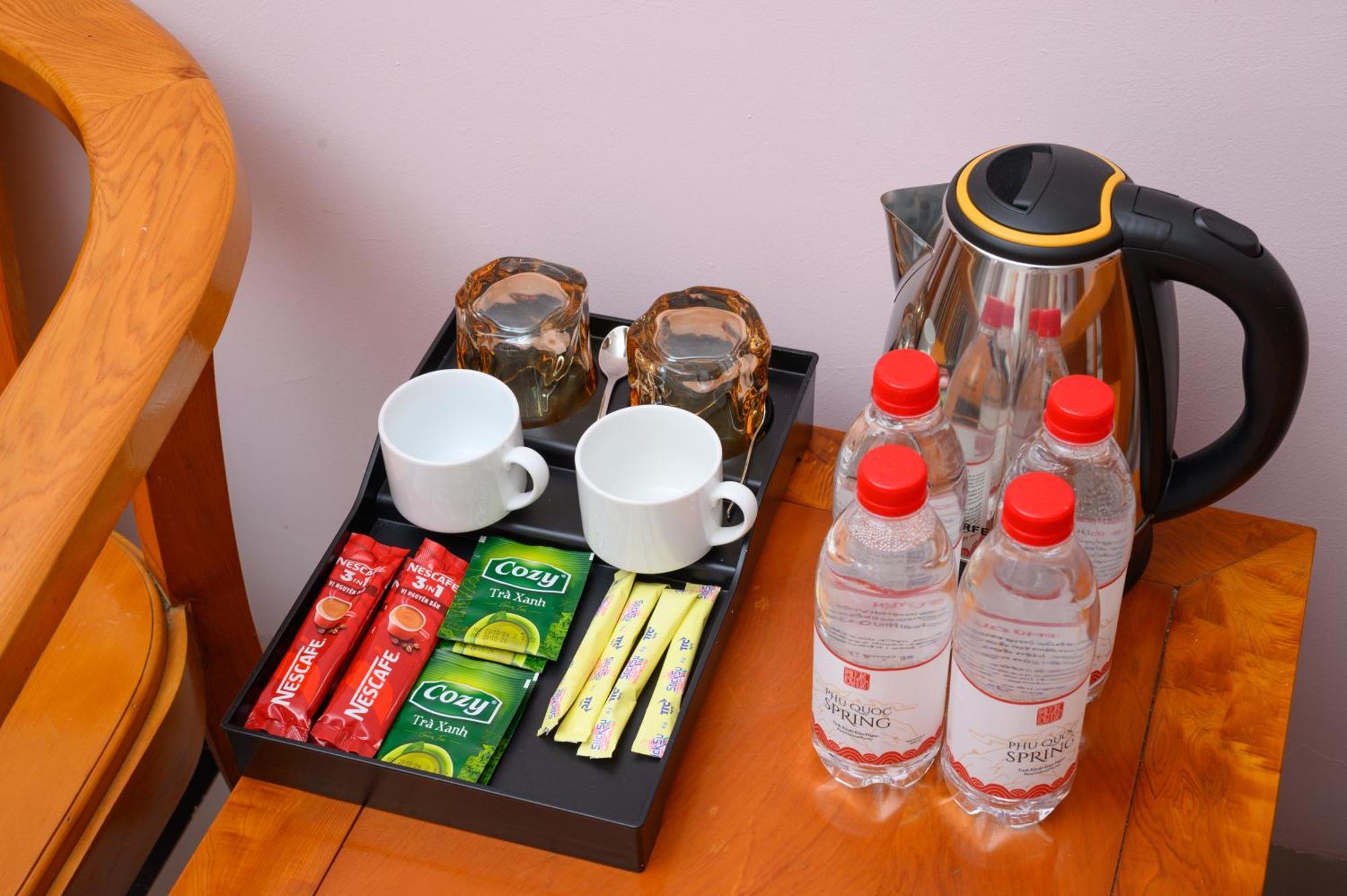 Luxy Park Hotel - Phu Quoc Centre Bagian luar foto