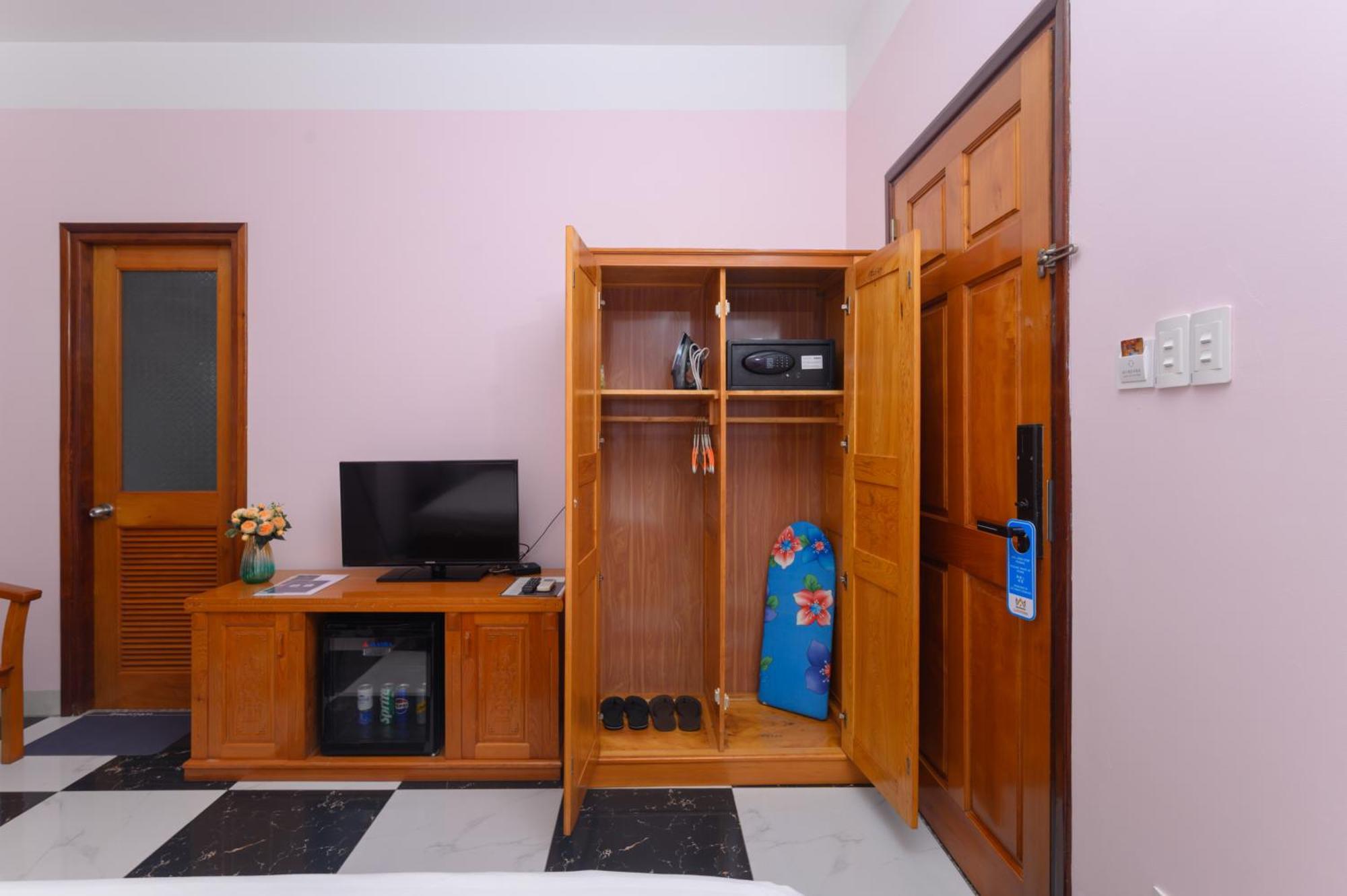 Luxy Park Hotel - Phu Quoc Centre Bagian luar foto